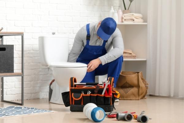 How to Recognize and Respond to a Plumbing Emergency